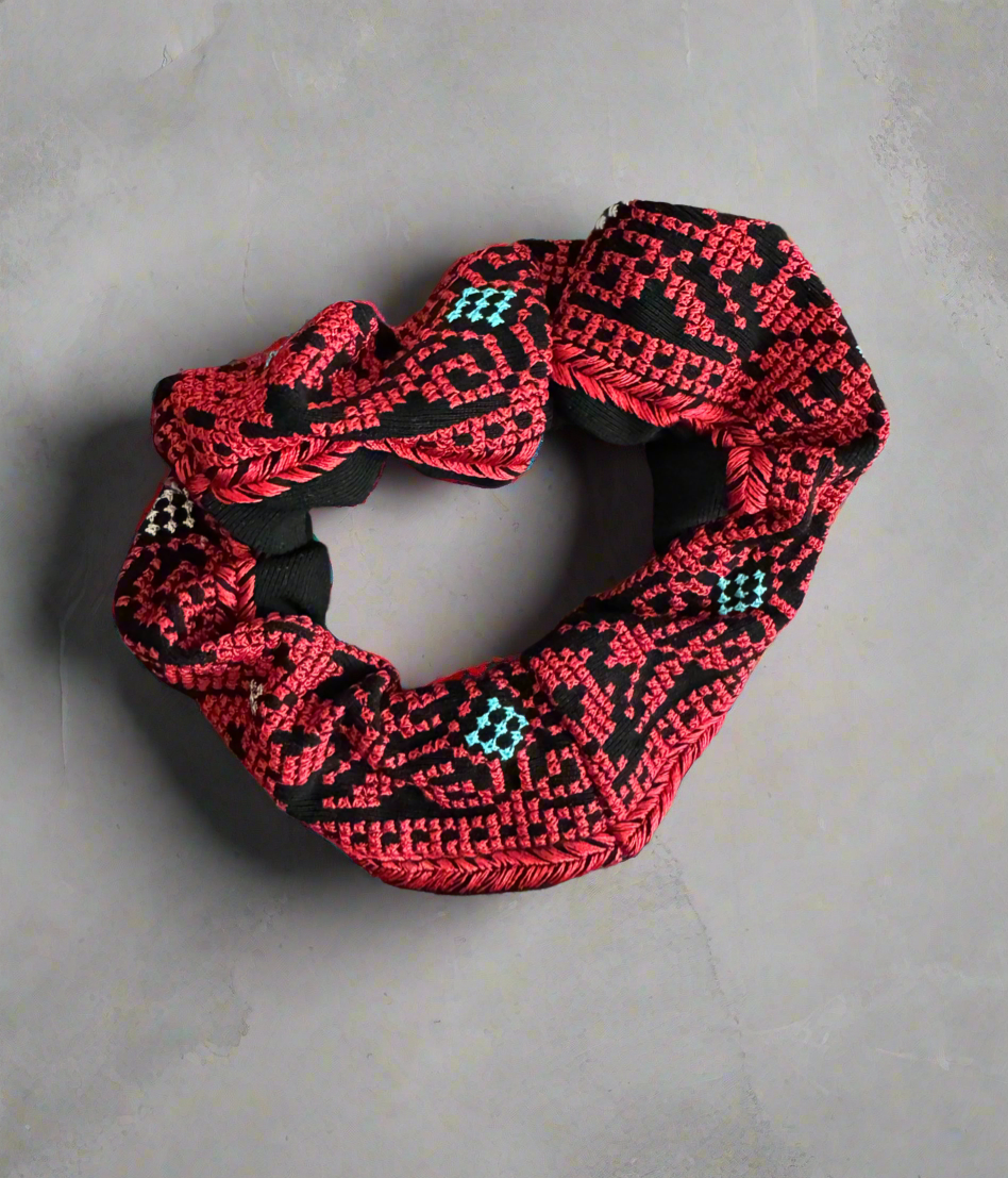 Kufiya Scrunchies | Tatreez & Classic Designs – Palestinian Hair Ties