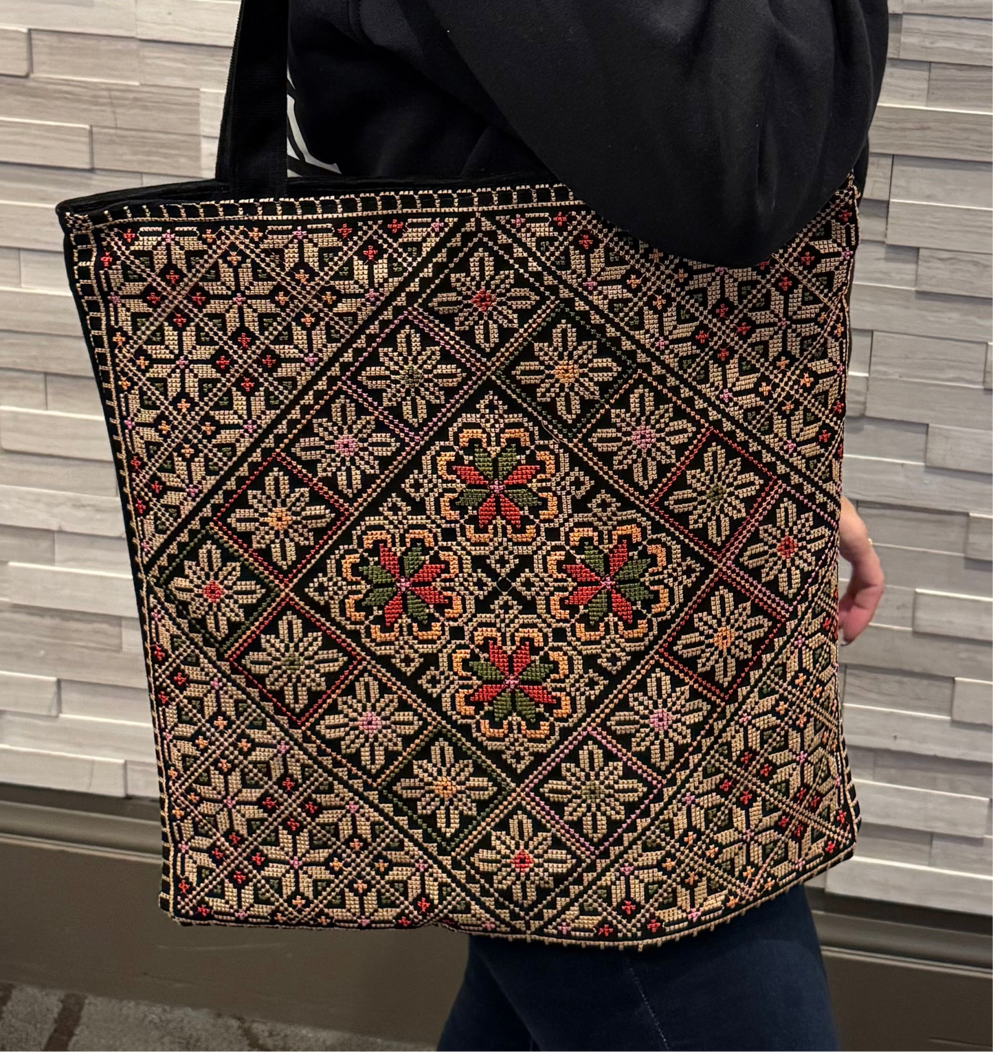 Tatreez Tote Bag – Colorful Gold | Palestinian Embroidery