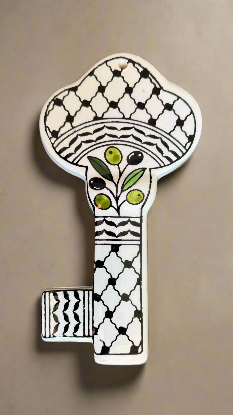 Key of Return – Kufiya & Olive Branch | Hand-Painted Ceramic - Made in Palestine