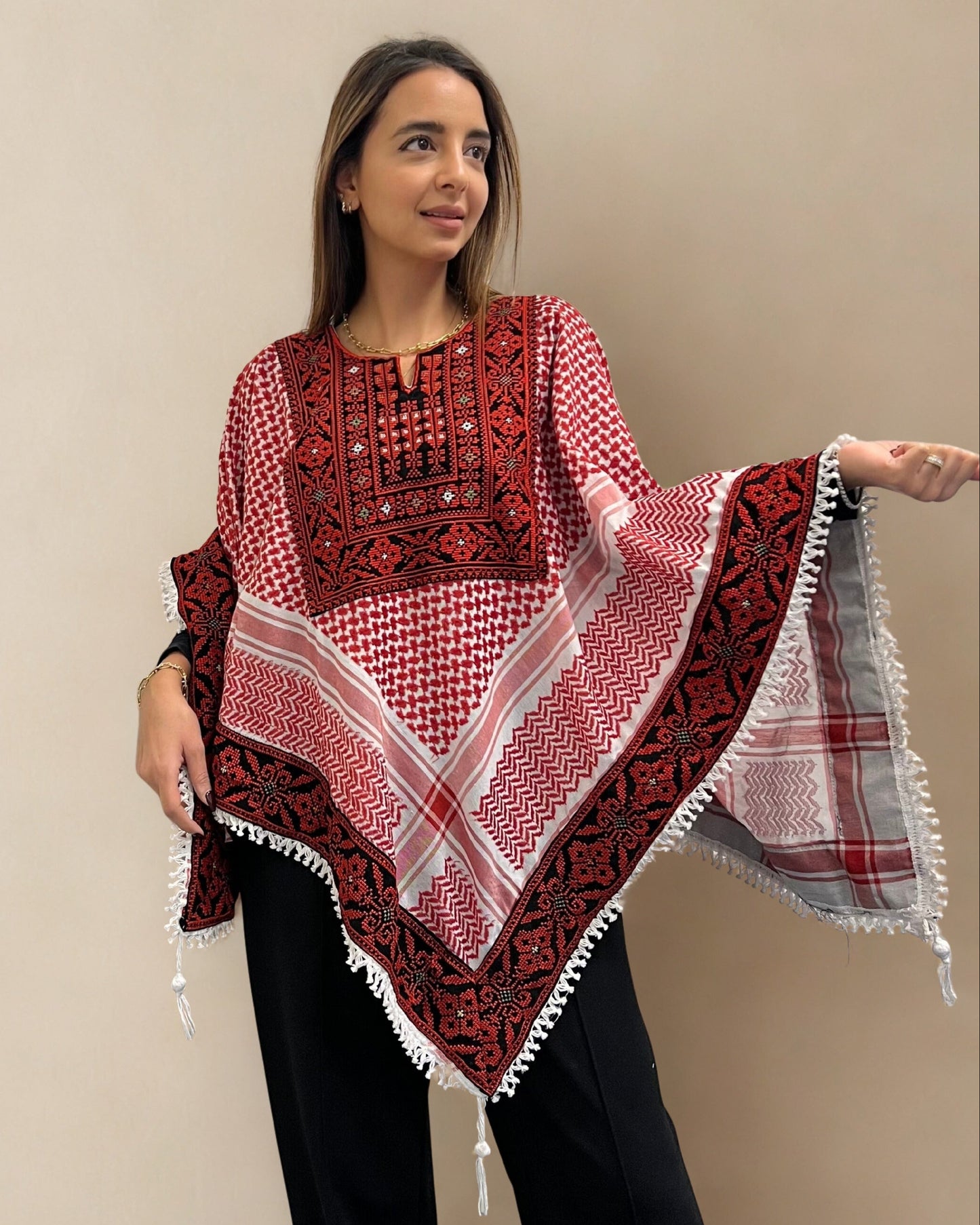 Poncho of Palestine | Shemagh (Keffiyeh) - Tatreez – Made in Jordan