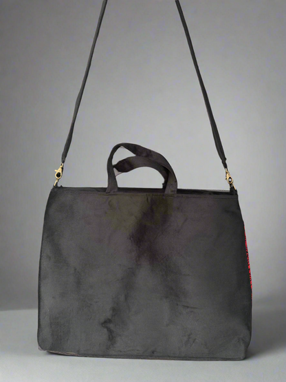 Tatreez & Kufiya Shoulder Bags – Crossbody with Zipper & Dual Handles
