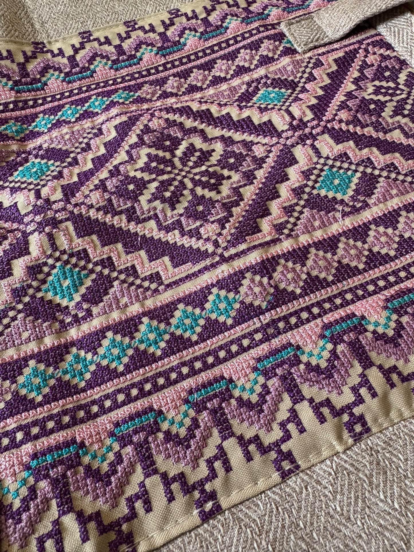 Lavender Tatreez Laptop Bag - Beige Base | Made by Palestinian Artisans