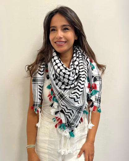 Classic Kufiya (Keffiyeh) | Hand-Tied Flag Tassels – Made in Jordan