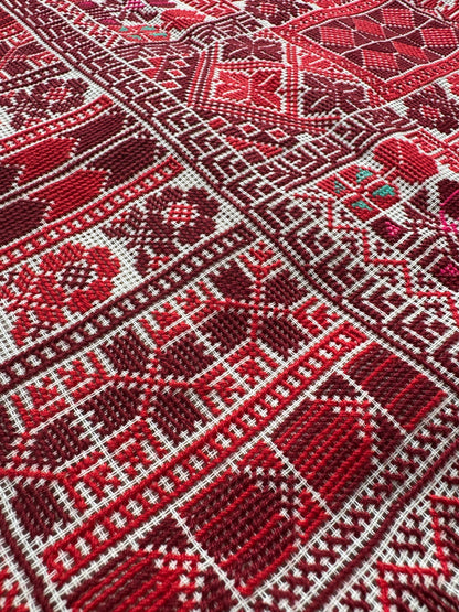 Handmade Tatreez Tote Bag – Mosaic of Red Motifs | Palestinian Embroidery