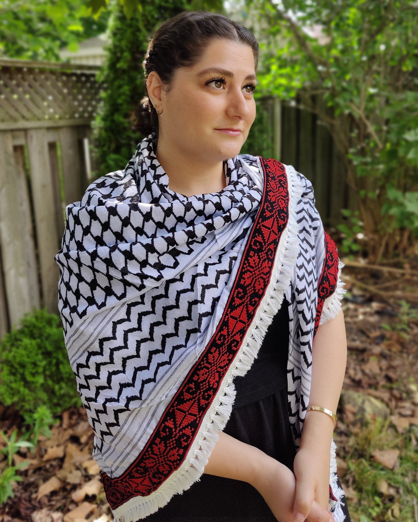 Royal Palestinian Kufiyyah with Red Tatreez – Double Layered