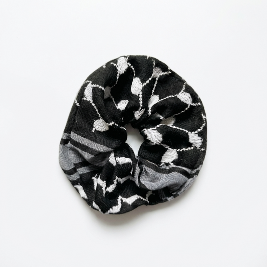 Layl Kufiya Scrunchie - Black & White